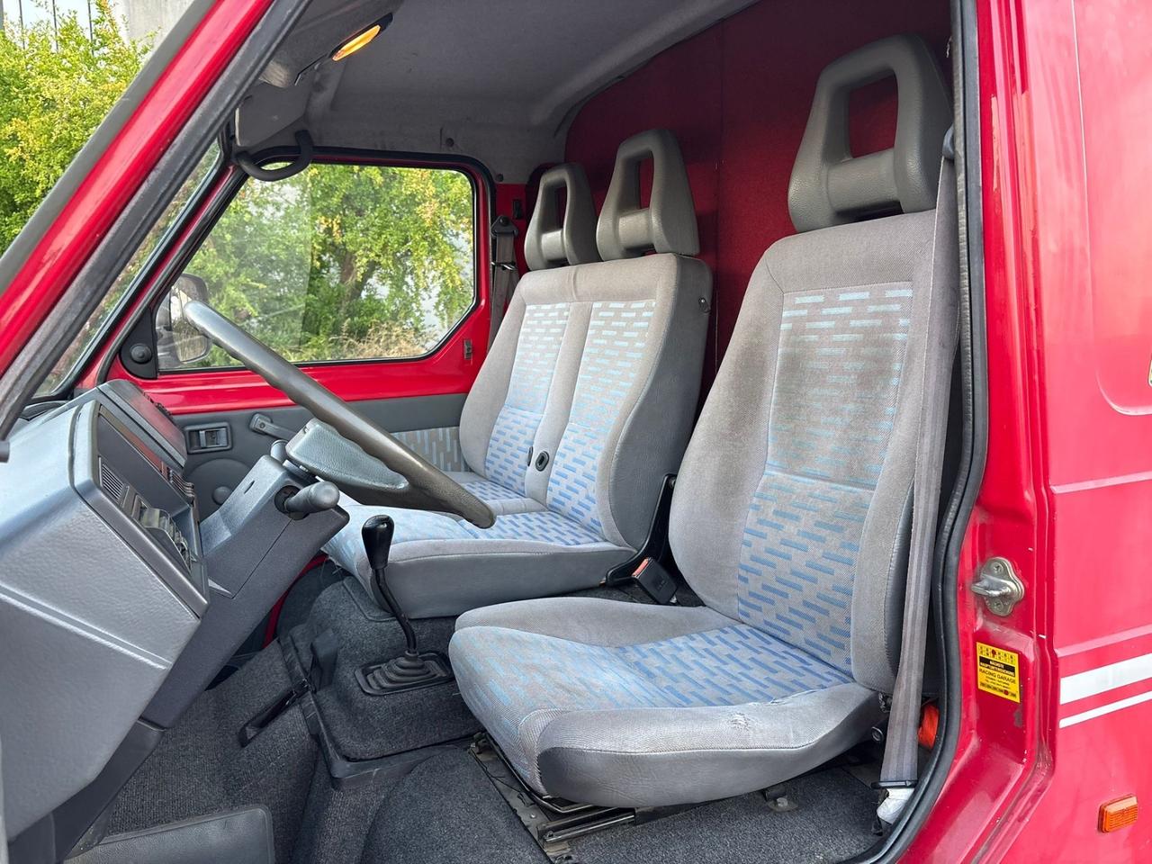 Nissan Trade 3.0 TD 85cv Tetto Alto Passo lungo