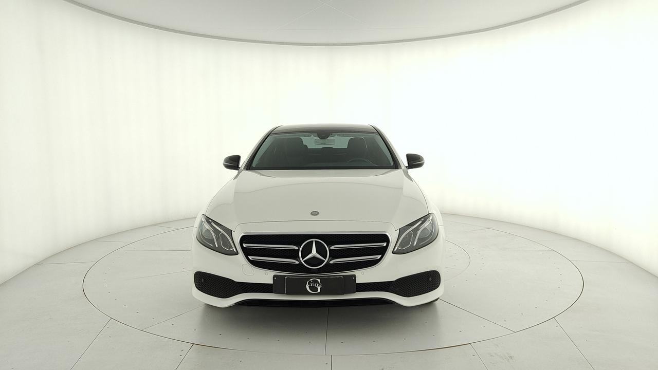 Mercedes-Benz E 220 d Business Sport auto
