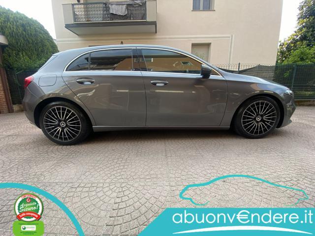 MERCEDES-BENZ A 200 Executive