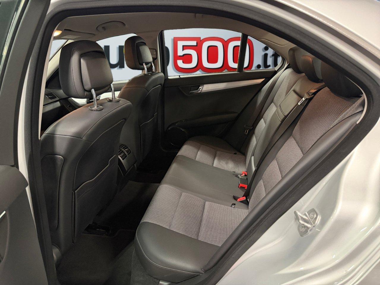 Mercedes C 180 CGI BlueEfficiency Avantgarde c/bixeno Berlina