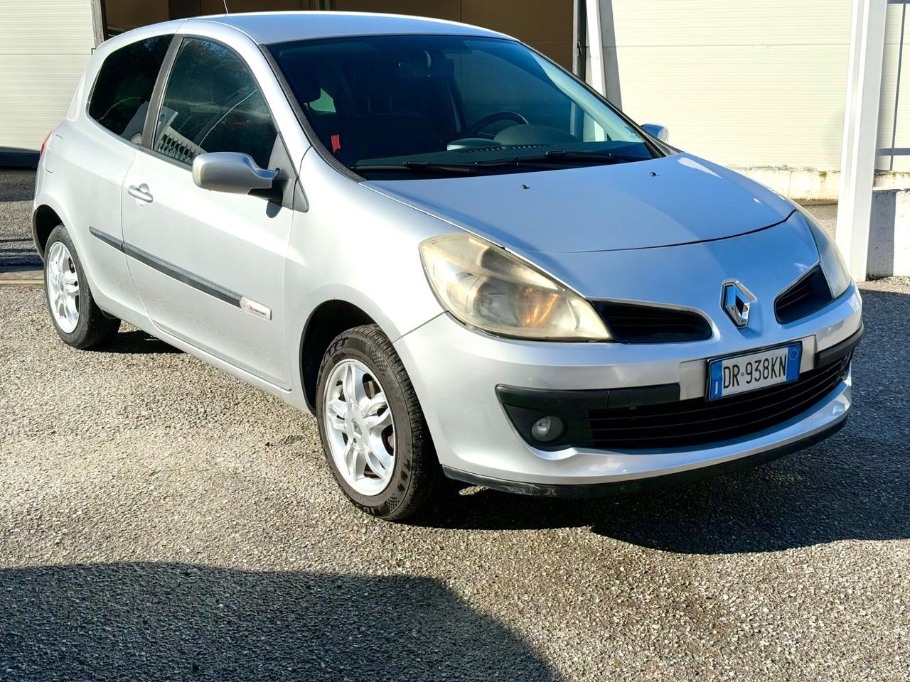 Renault Clio 1.2 16V 3 porte Rip Curl