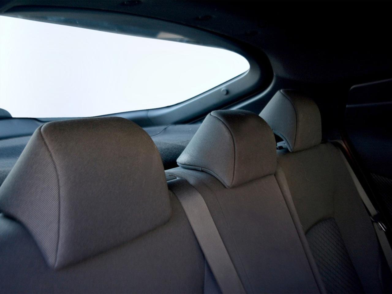Toyota C-HR 1.8 hybrid business e-cvt