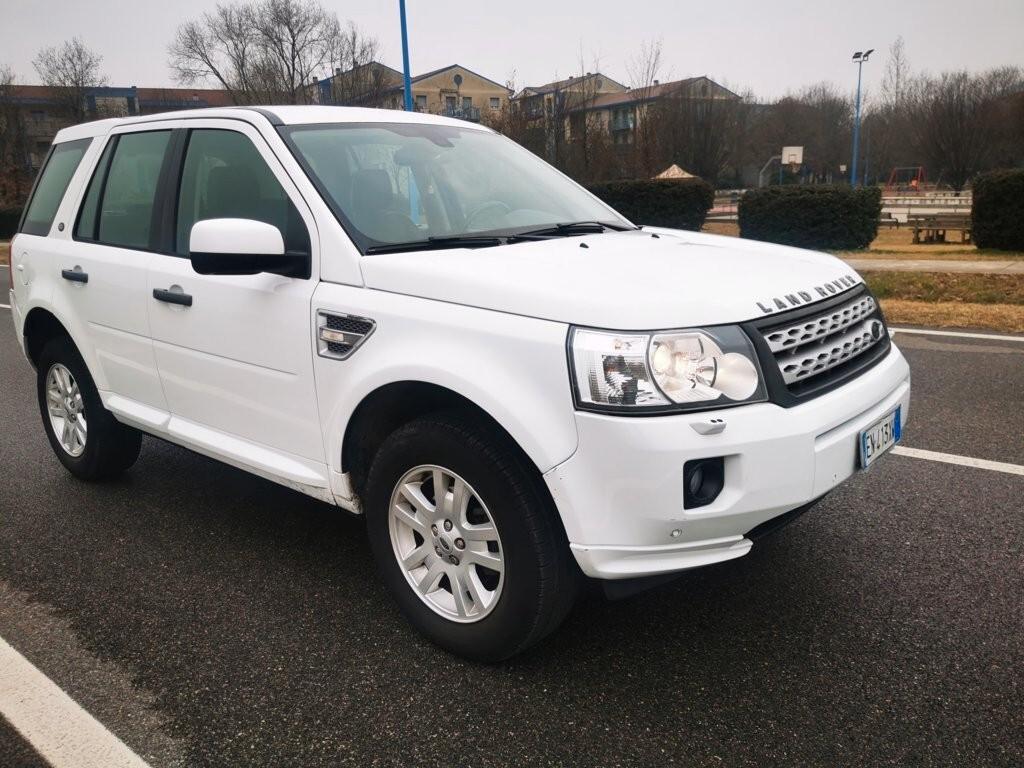 LAND ROVER FREELANDER 2-2,2 SD4 SE- CAMBIO AUTOMATICO