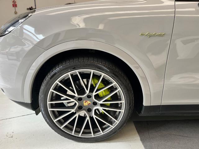 PORSCHE Cayenne Coupé 3.0 V6 E-Hybrid