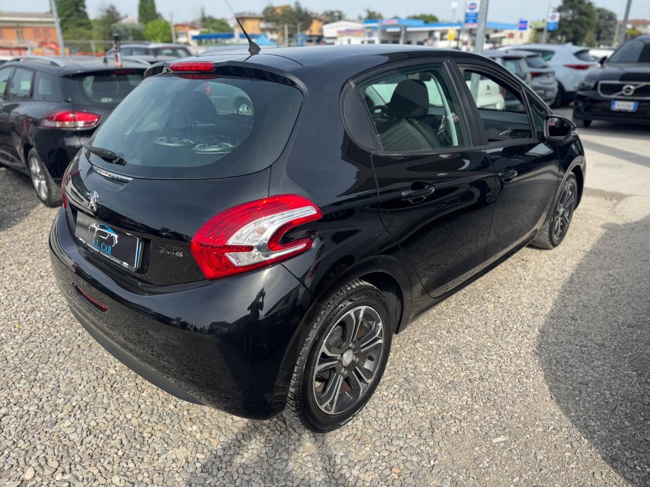 Peugeot 208 PureTech 82 5 porte Active