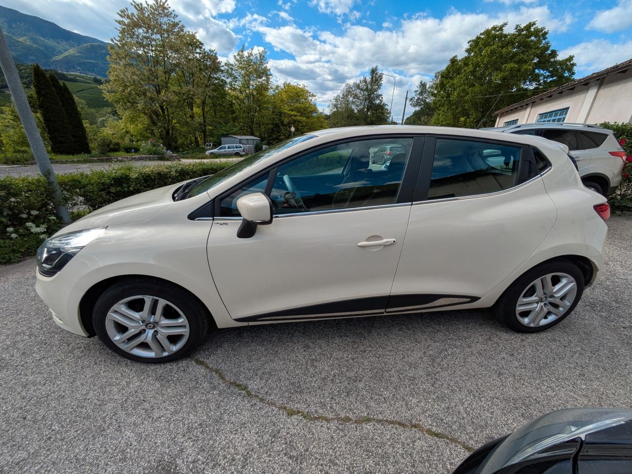 RENAULT CLIO 1.5 DIESEL 75CV