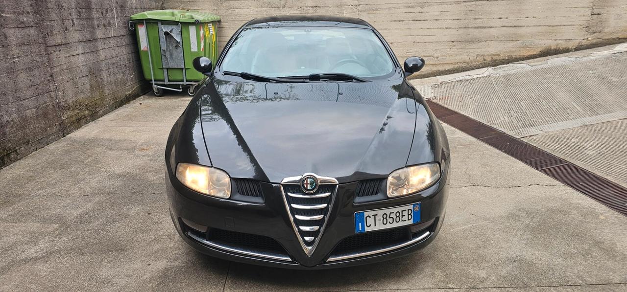 Alfa Romeo GT 1.9 MJT 16V Luxury Euro 4