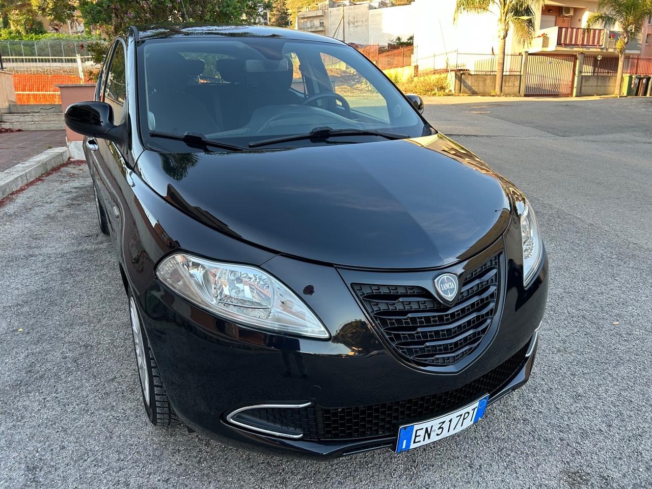 Lancia Ypsilon 1.2 benz ideale per neo patentati