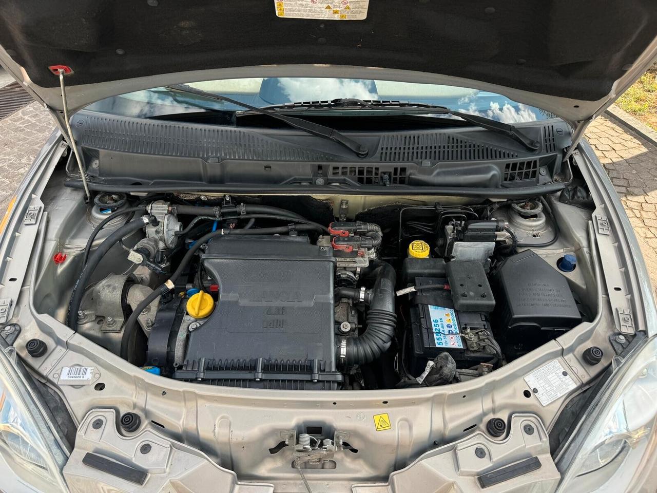Lancia Ypsilon 1.2 Platino GPL TETTO APRIBILE SENSORI FULL