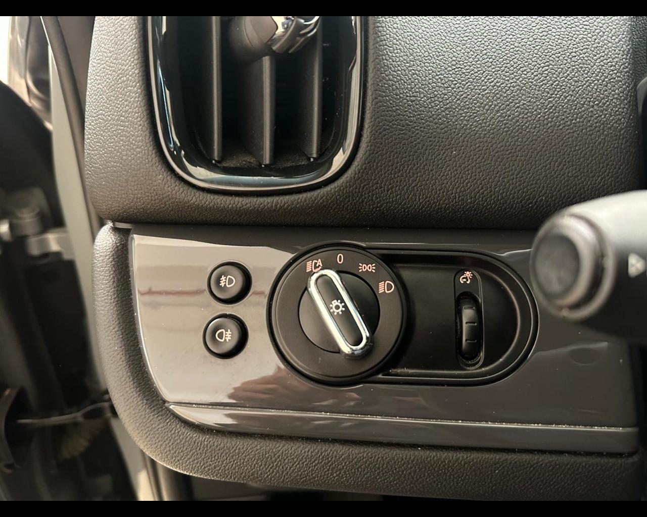 MINI Mini Countrym.(F60) - Mini 1.5 Cooper Northwood Edition Countryman