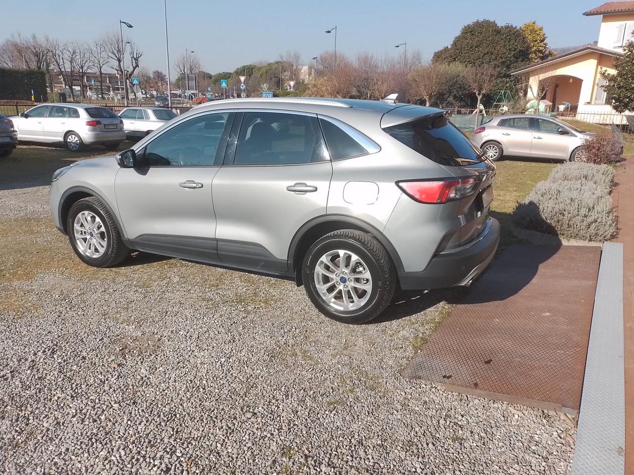 Ford Kuga 2.5 Full Hybrid 190 CV CVT 2WD Titanium