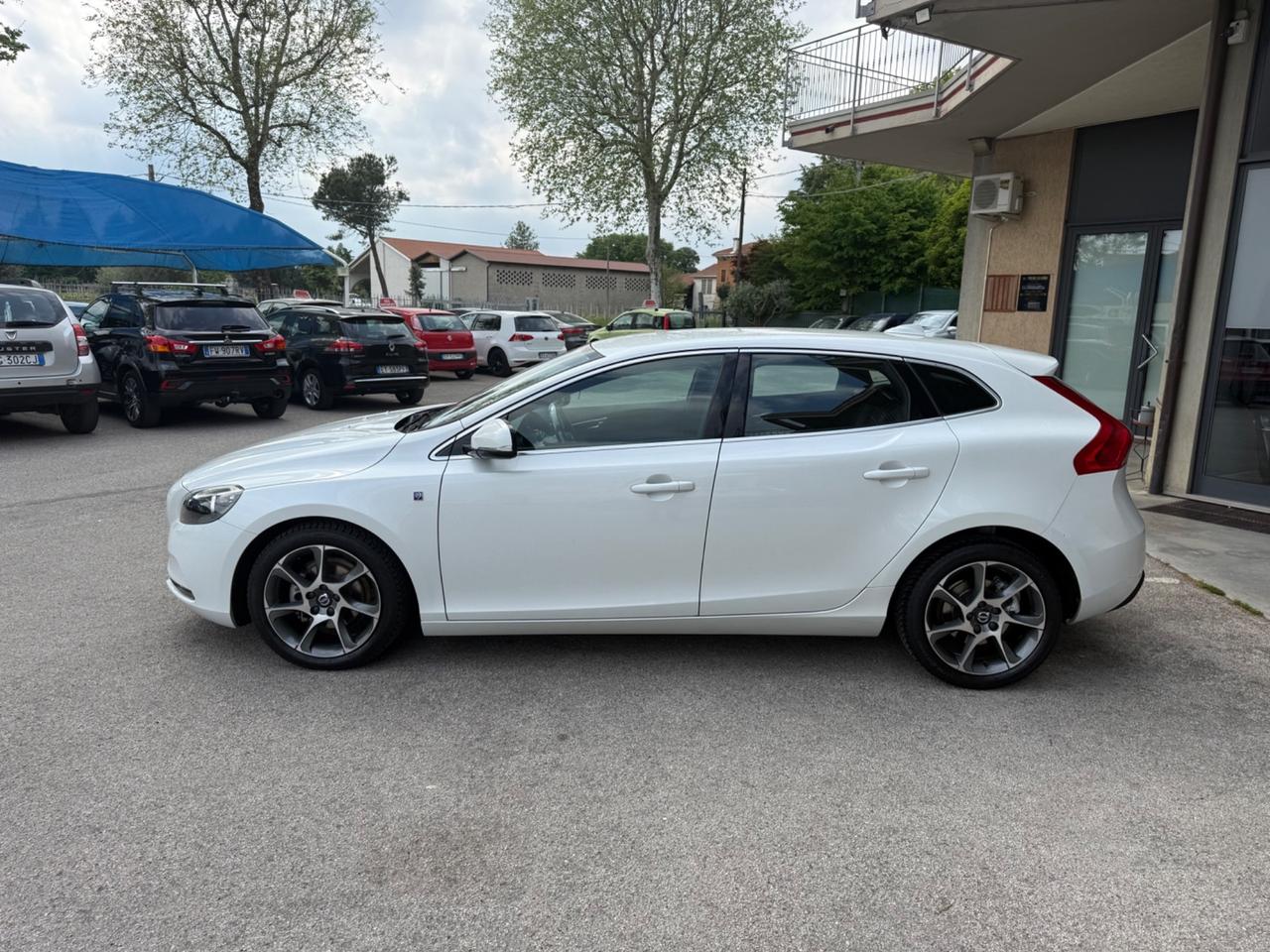 Volvo V40 D2 Ocean Race -1.6 Diesel