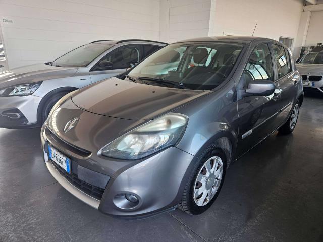 Renault Clio Clio III 2009 5p 1.5 dci Dynamique 75cv