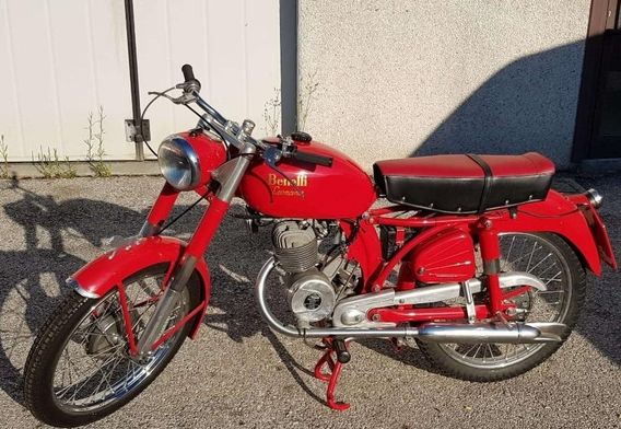 Benelli Leoncino 125