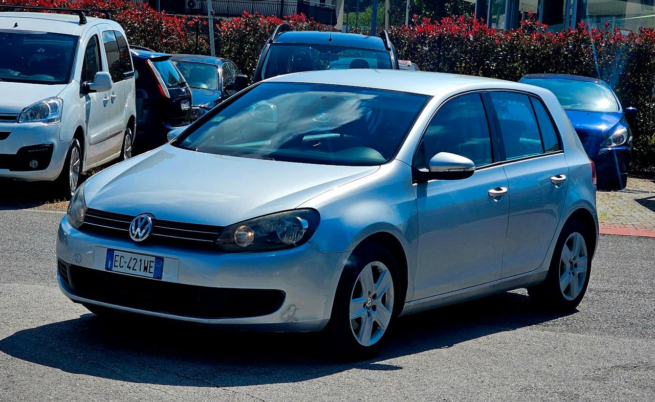 Volkswagen Golf 1.6 TDI DPF 5p. Highline