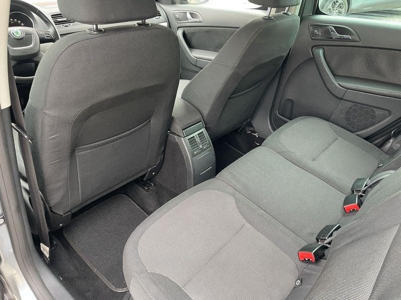 Skoda Yeti Yeti 1.2 tsi Elegance (experience) GOMME NUOVE !!