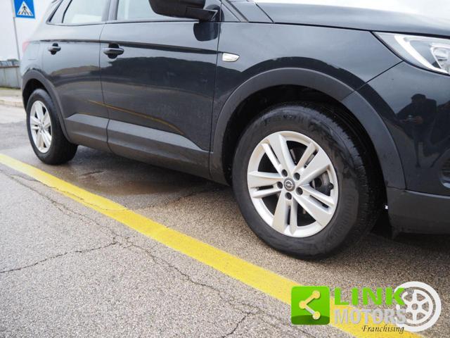 OPEL Grandland X 1.5 diesel Ecotec aut. Business