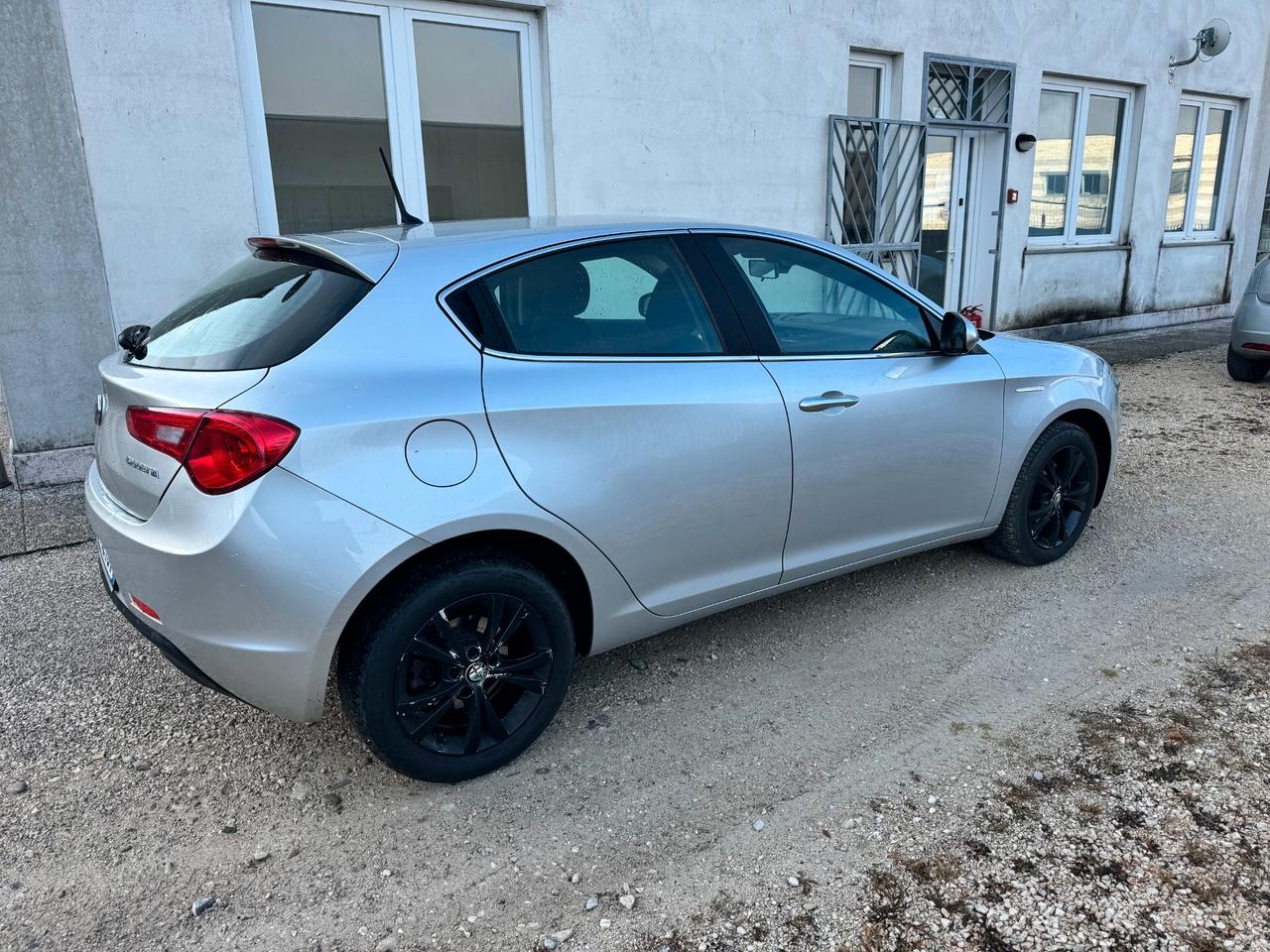 Alfa Romeo Giulietta 1.6 JTDm-2 120 CV Progression