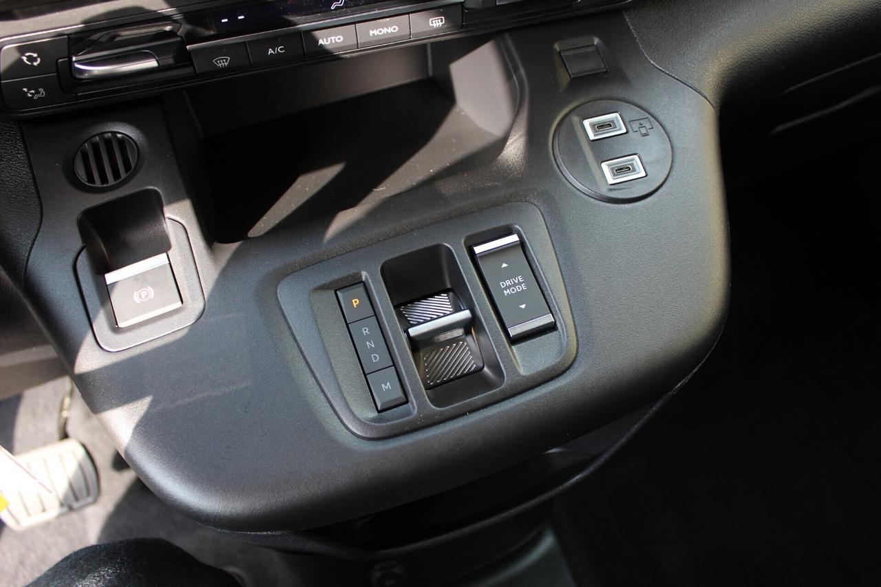 1.5 100CV AT8 Maxi Combi N1 + Pack WORKSITE + Confort Pack