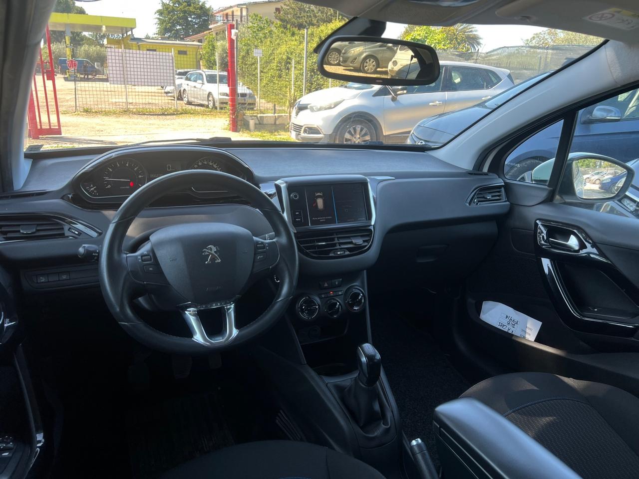 Peugeot 208 PureTech 82 Stop&Start