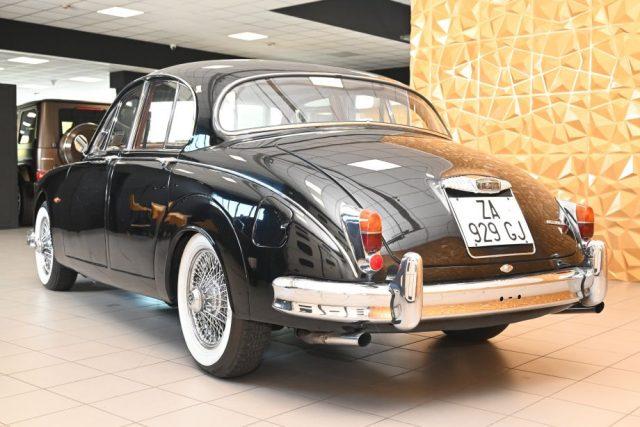 DAIMLER Sovereign 2.5 V8 AUTO GUIDA A DESTRA PERFETTA ITALIANA NUOVA