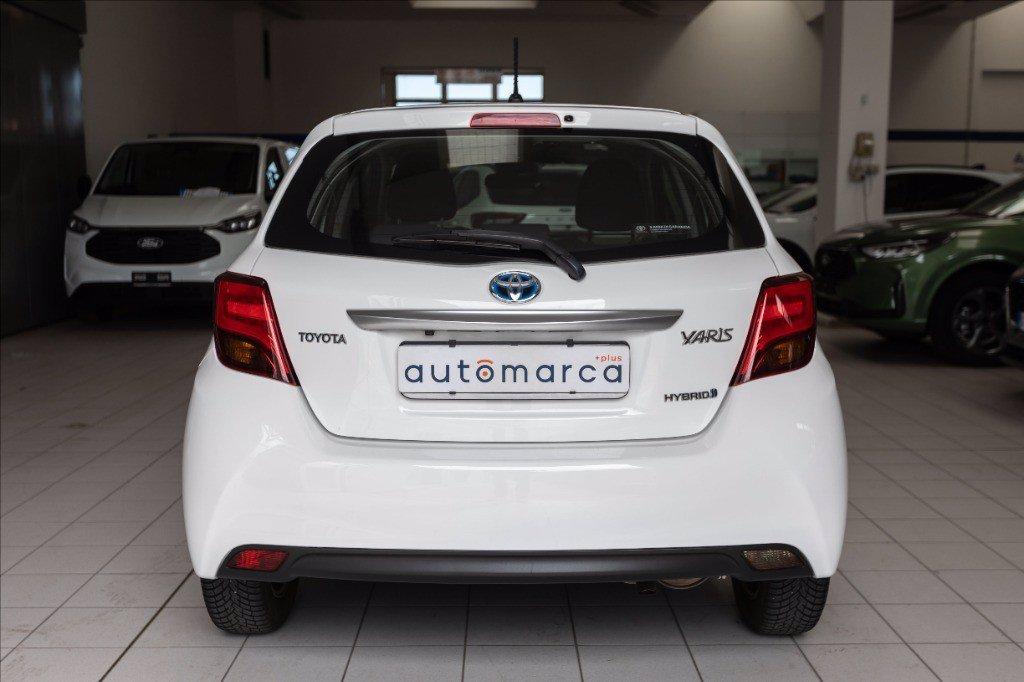 TOYOTA Yaris 5p 1.5h Active my16 del 2016