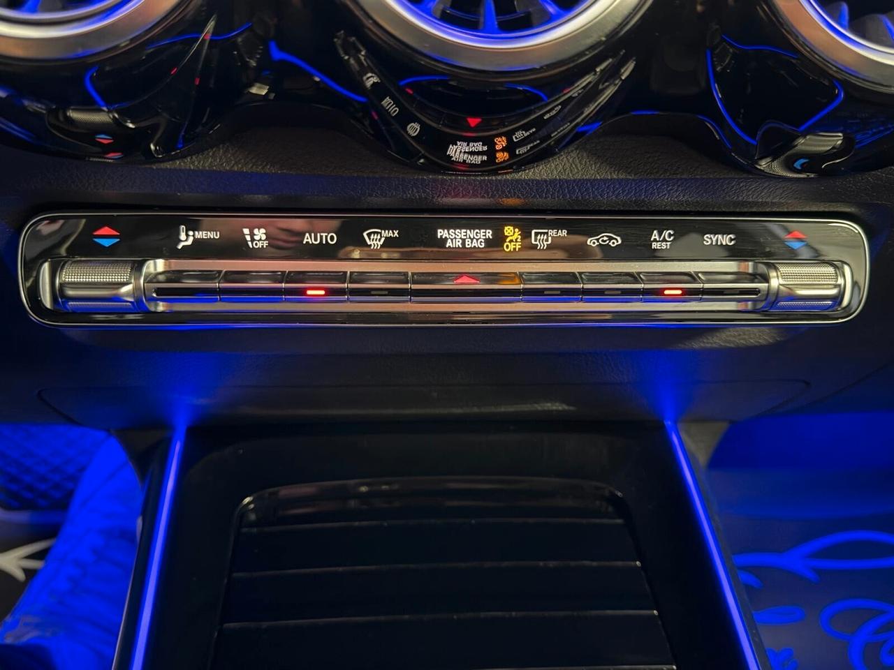 MERCEDES GLB 200D SPORT PLUS 2.0 150CV 4 MATIC PELLE NAVI CAM ANNO 2021