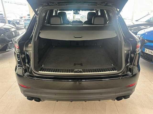 Porsche Cayenne 3.0 V6 E-Hybrid