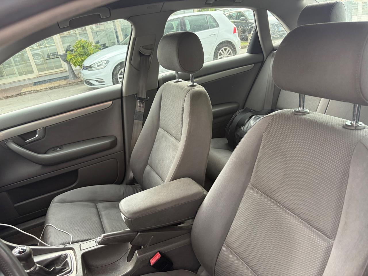Audi A4 1.9 TDI/130 CV cat BERLINA