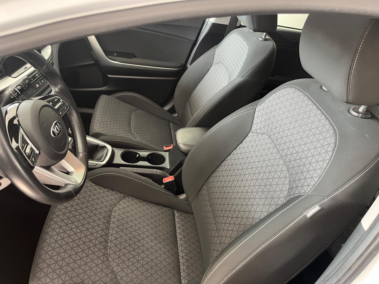 Kia Ceed 1.4 MPi GPL SW Business Class