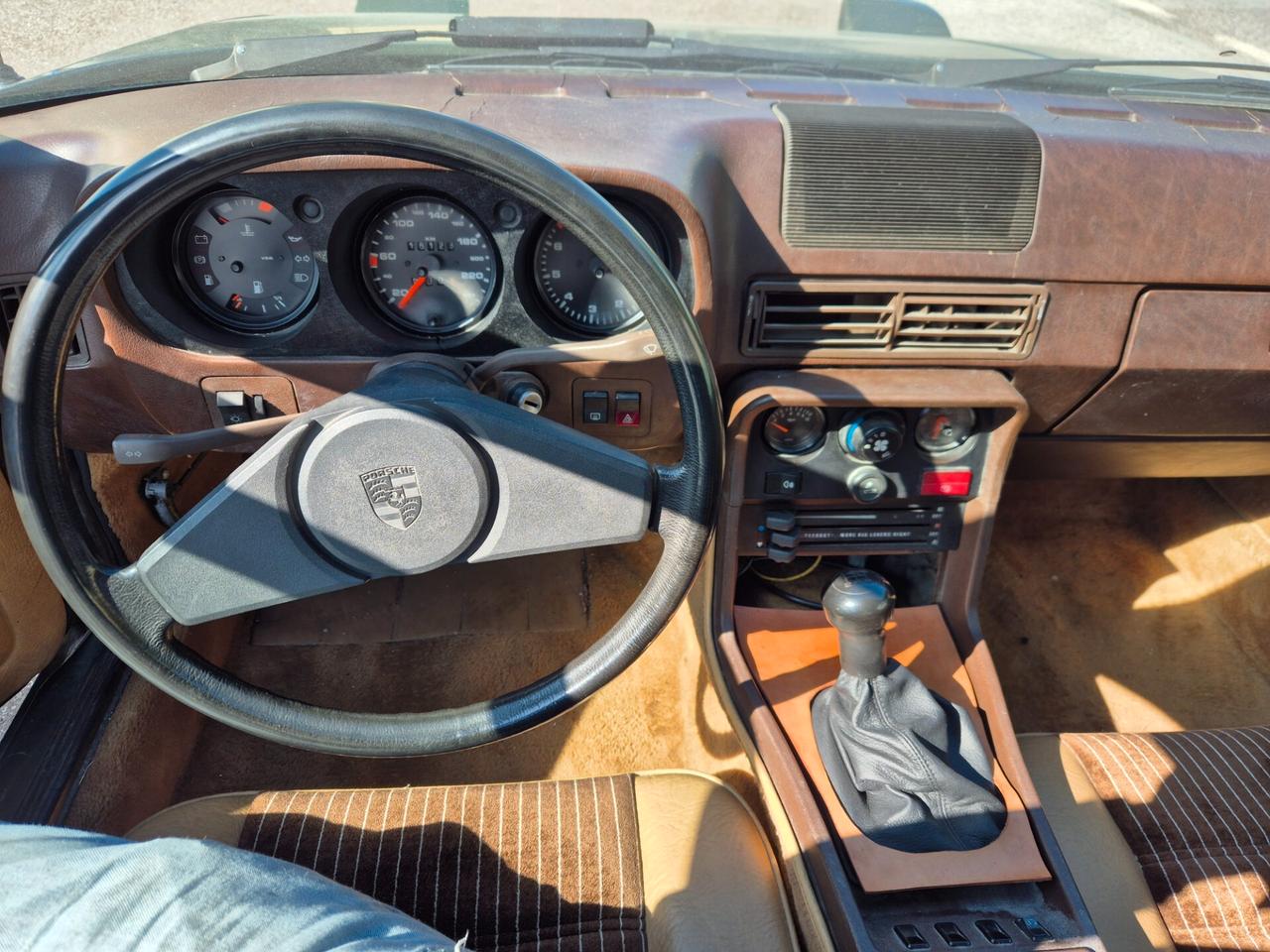 Porsche 924 2.0