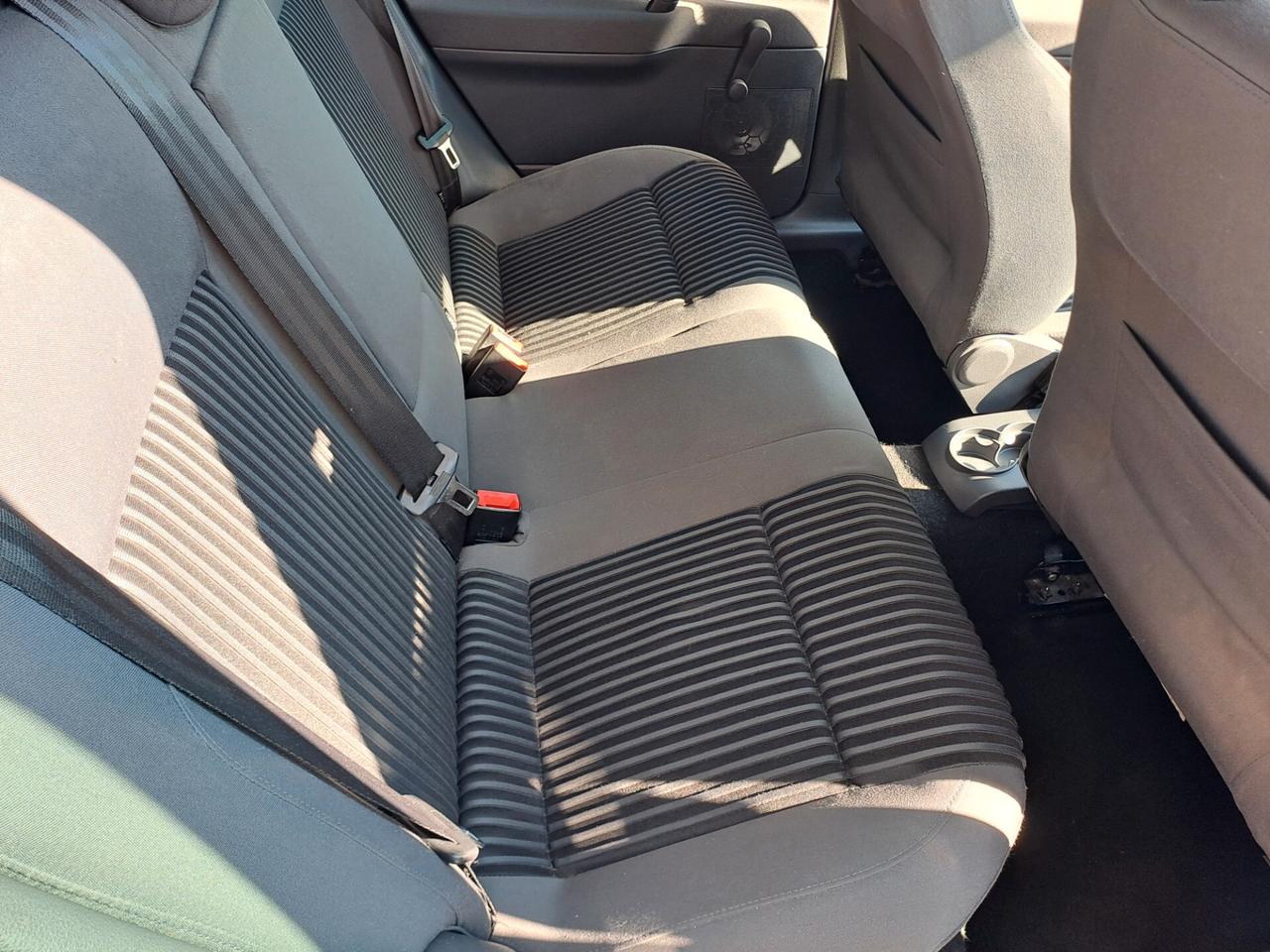 Volkswagen Polo 1.9/101CV TDI 3p. Sportline