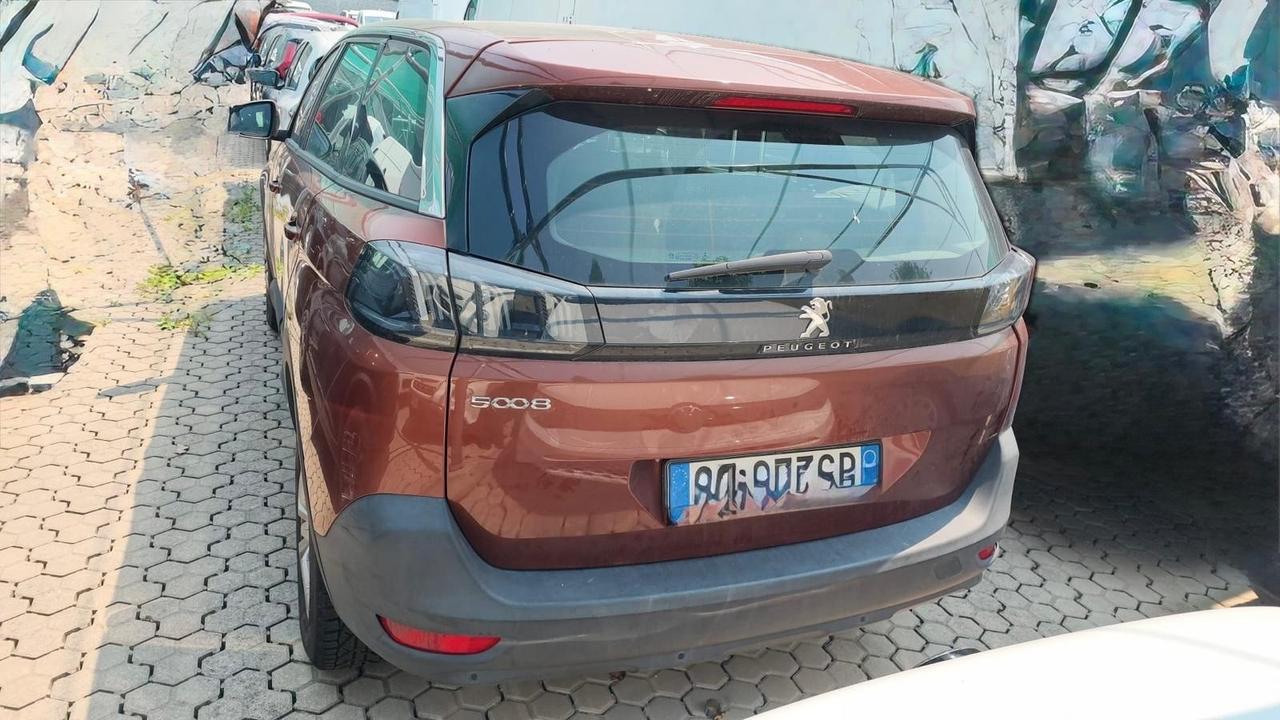 Peugeot 5008 BlueHDi 130 S&S EAT8 Business7 posti