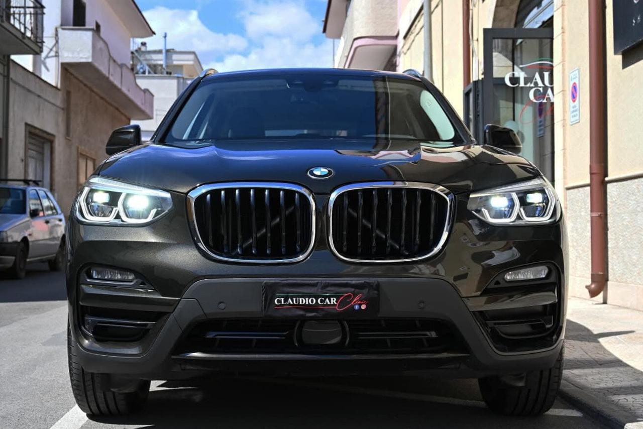 Bmw X3 xDrive20D Advantage FULL Led