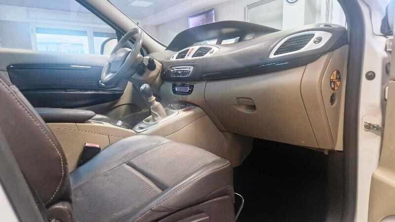 Renault Scénic X-Mod 1.5 dCi 110CV Luxe