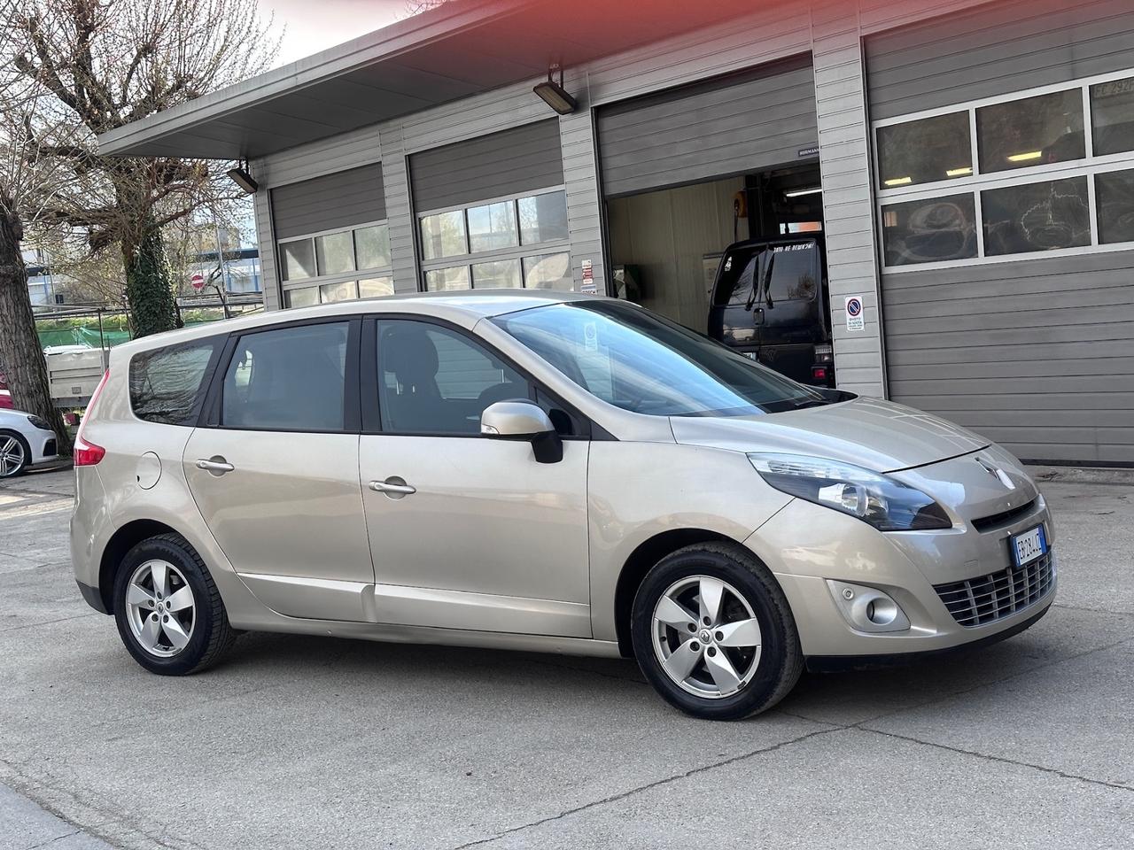 Renault Scenic Scénic 1.5 dCi 110CV Dynamique 7 Posti