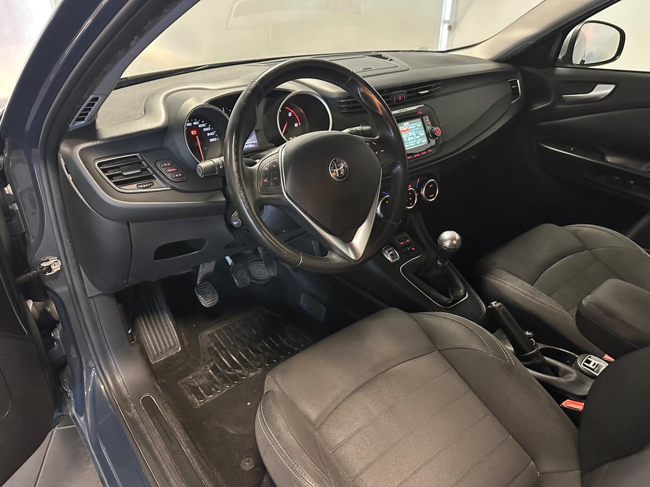 ALFA ROMEO GIULIETTA 1.6 JTDm-2 120 CV Distinctive GARANZIA