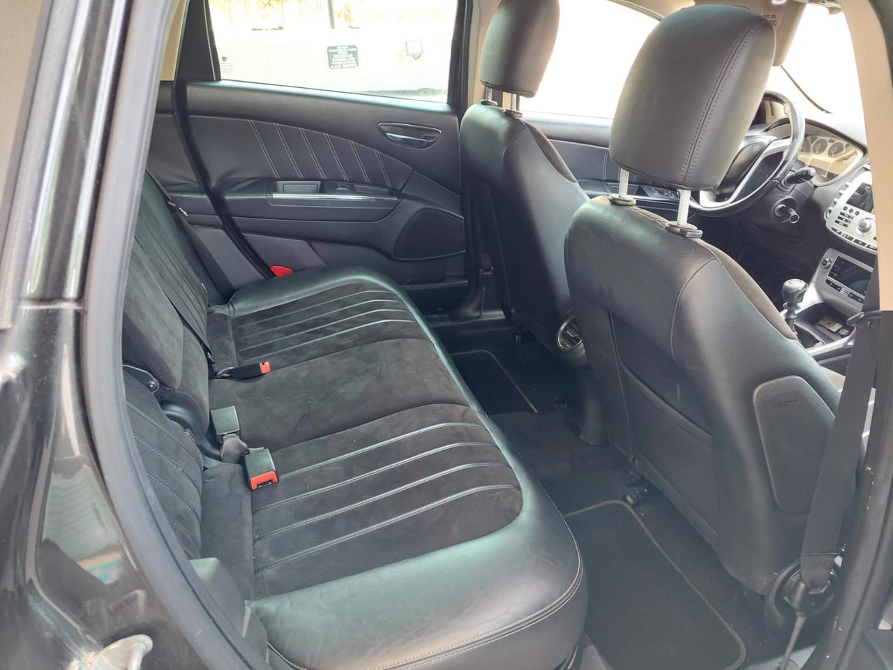 Lancia Delta 1.6 MJT DPF Platino