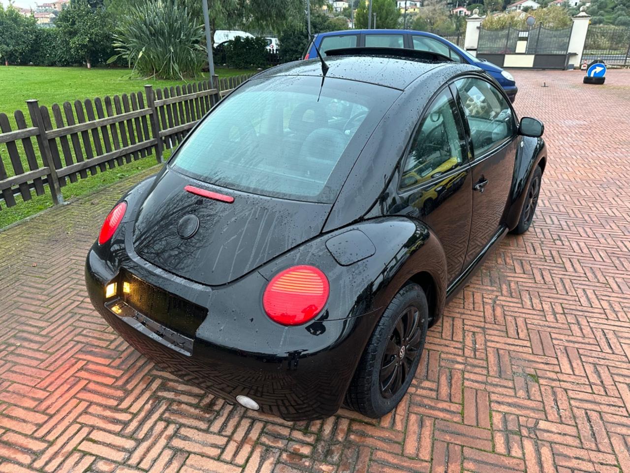 Volkswagen New Beetle 1.6