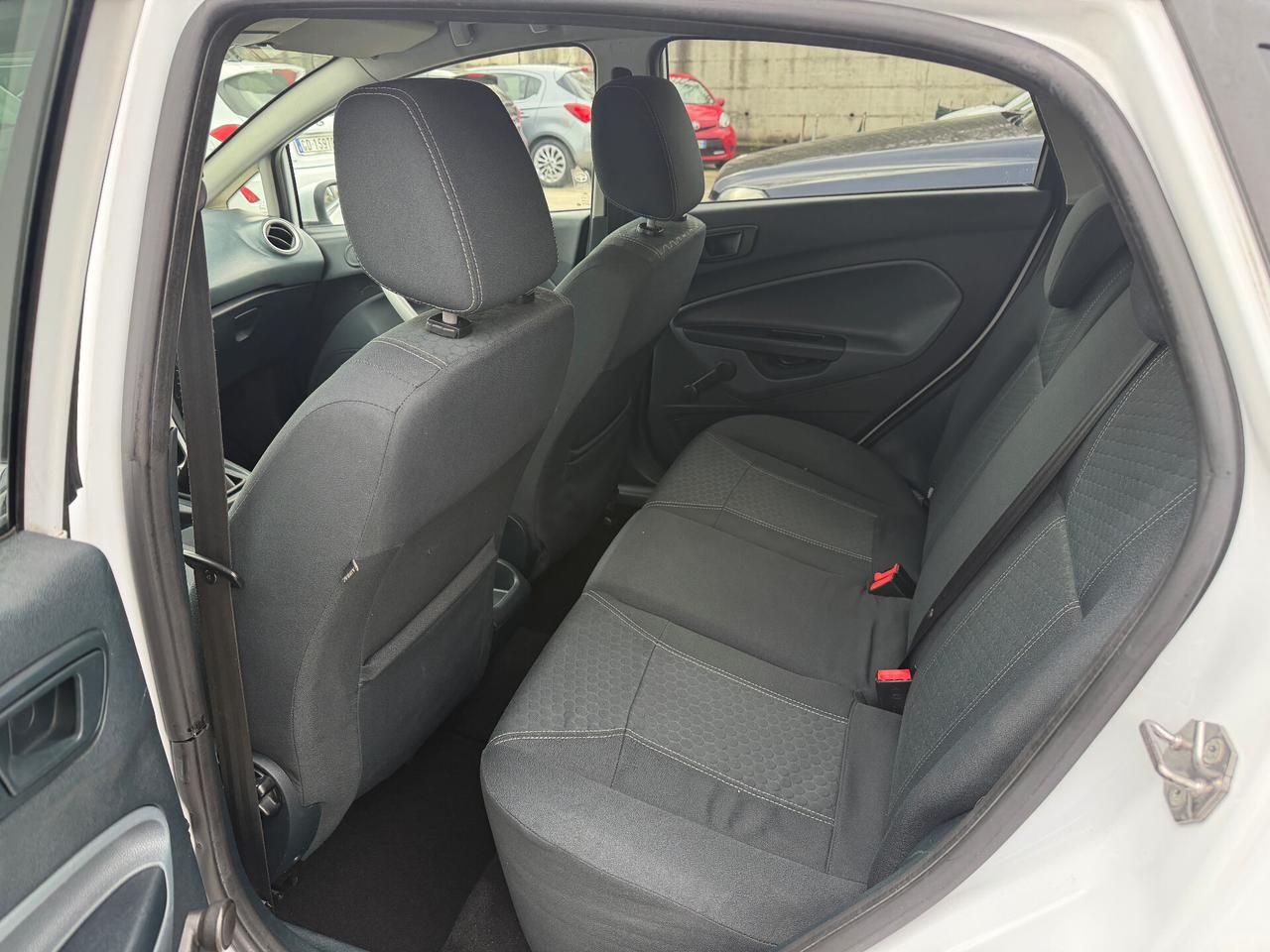 Ford Fiesta 1.4 TDCi 5p. Titanium