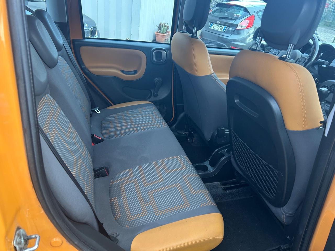 Fiat Panda 1.3 MJT 16V DPF 4x4 Climbing