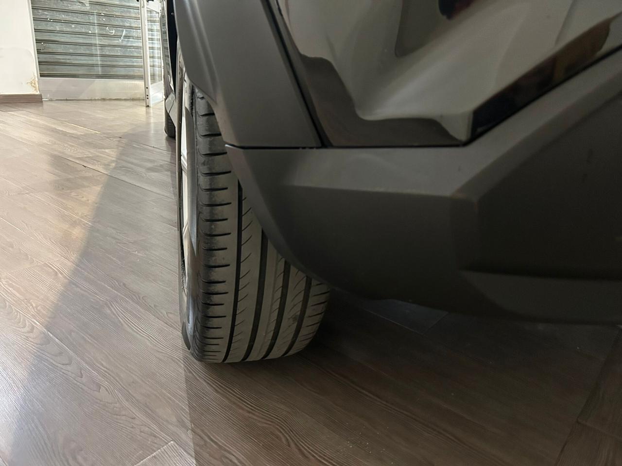 Nissan Juke 1.0 DIG-T 117 CV N-Connecta