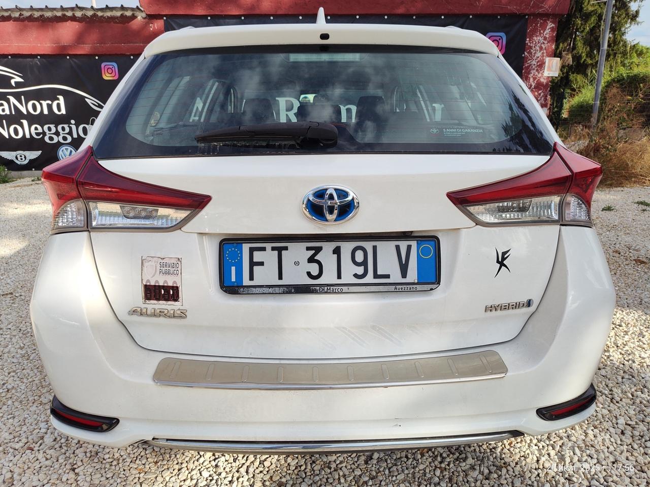 Toyota Auris Touring Sports 1.8 Hybrid Active