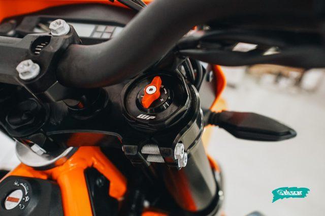 KTM 690 SMC KTM 690 SMC R