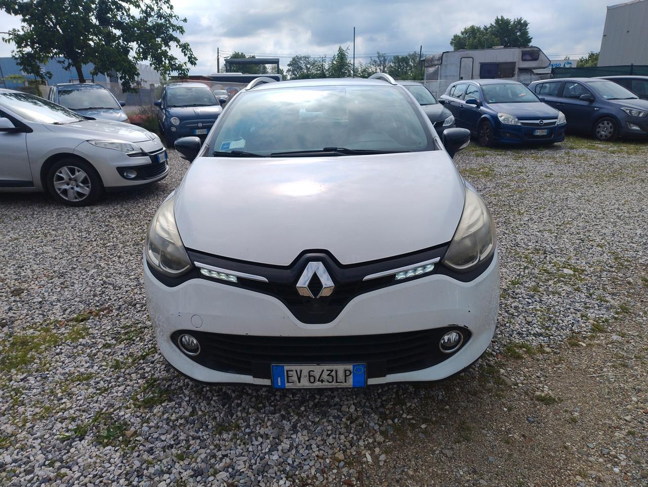 Renault Clio Sporter 1.5 dCi 8V 75CV Costume National