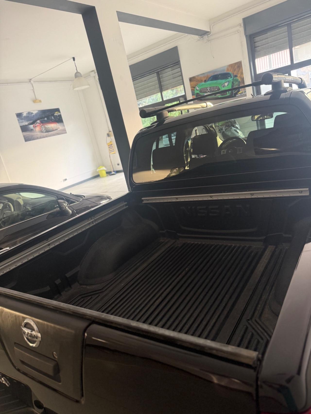 Nissan Navara 2.5 dCi 190CV 4 porte Double Cab Sport
