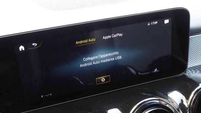 MERCEDES-BENZ GLB 200 d Automatic Sport