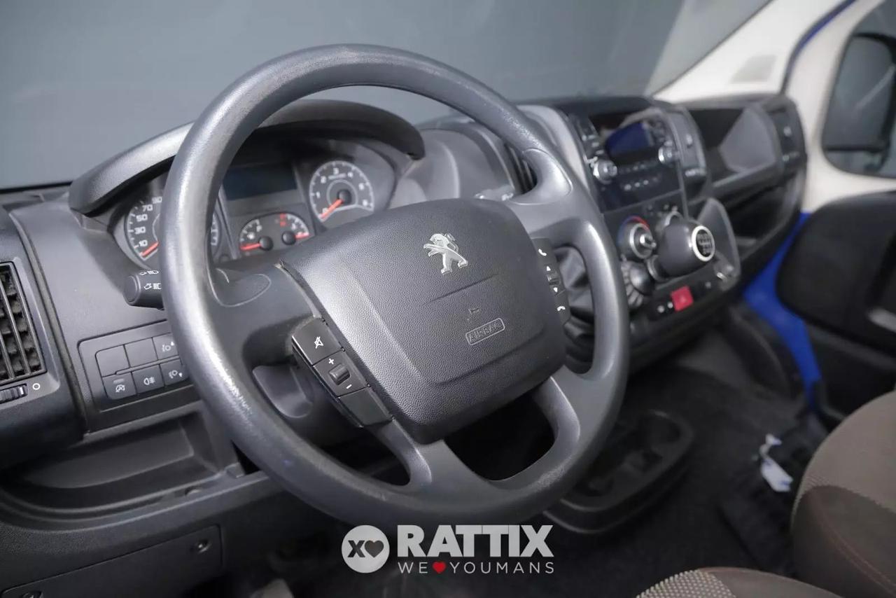 Peugeot Boxer 330 2.2 BlueHDI 140CV L2H2 Autocarro (IVA ESCLUSA)
