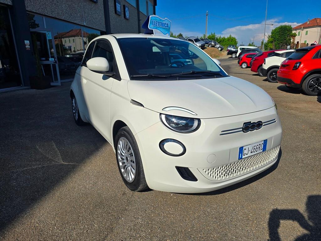 Fiat 500 500e 42 kWh Icon CON PREZZO REALE