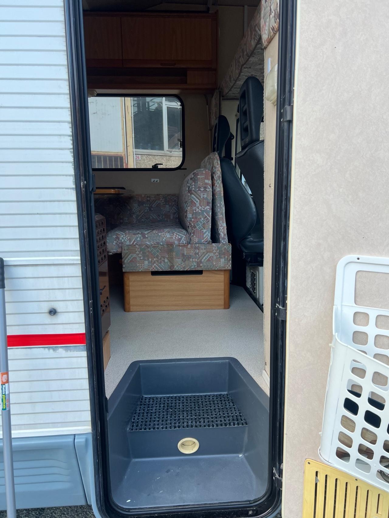 Fiat Ducato 10 1.9 TD camper arca super accessoriato 5 posti